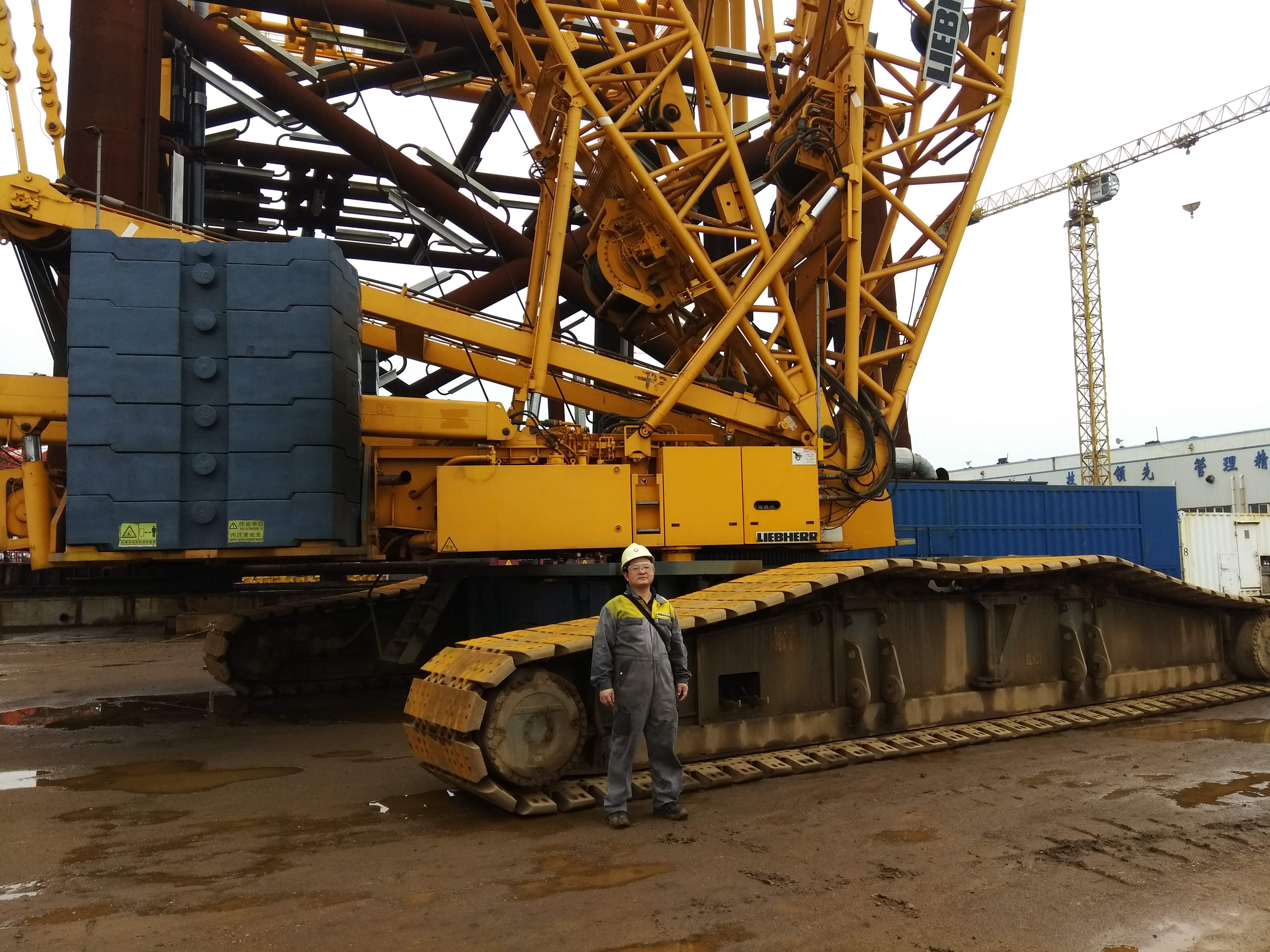 徐工與利勃海爾.jpg 徐工與利勃海爾.jpg